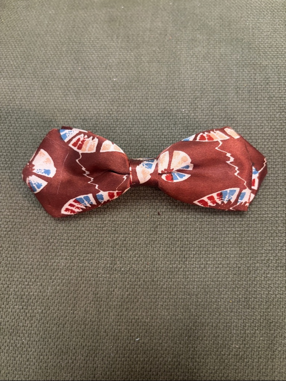 Vintage Brown clip Bow Tie with Red, Blue & Cream Motif